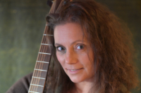 Portrait der Musikerin Devi Ma Lee